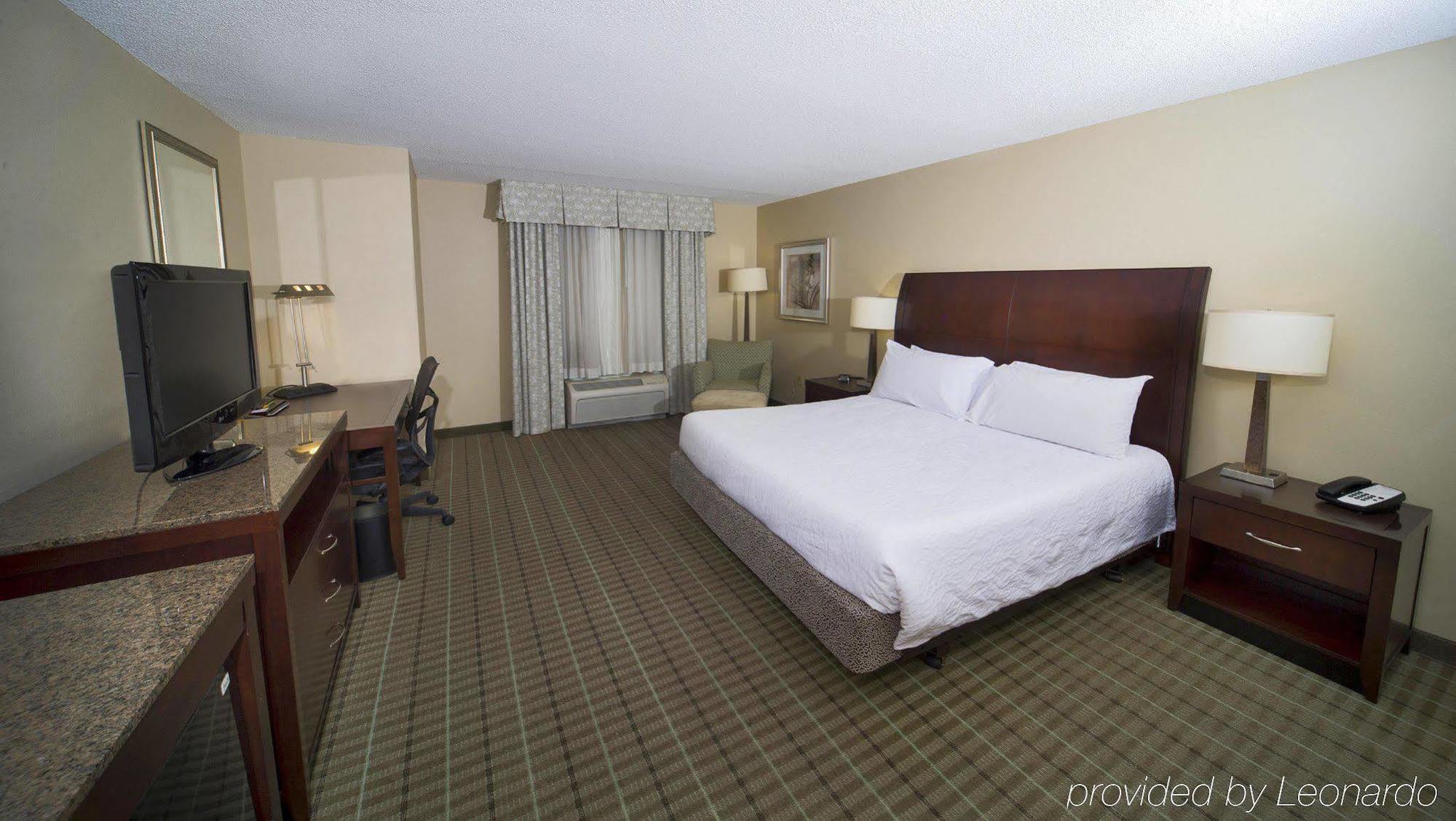 Hilton Garden Inn Valdosta Ngoại thất bức ảnh